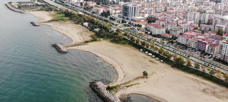 BAŞKAN ŞENLİKOĞLU, “PLAJLAR BÖLGESİ İKİNCİ ETABININ YENİ DENİZ SEZONUNA YETİŞTİRİLMESİNİ HEDEFLİYORUZ”