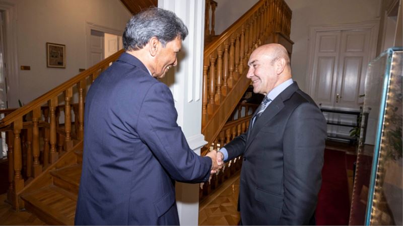 Başkan Soyer Hindistan Büyükelçisi’ni ağırladı