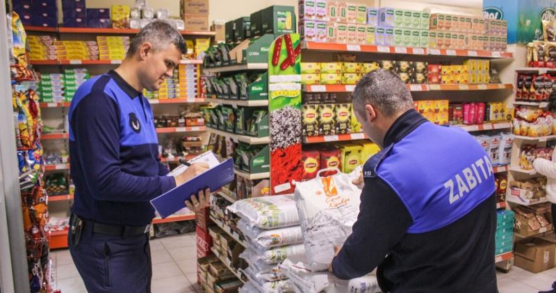 Karacabey’de tarihi geçmiş gıda ihmaline geçit yok!