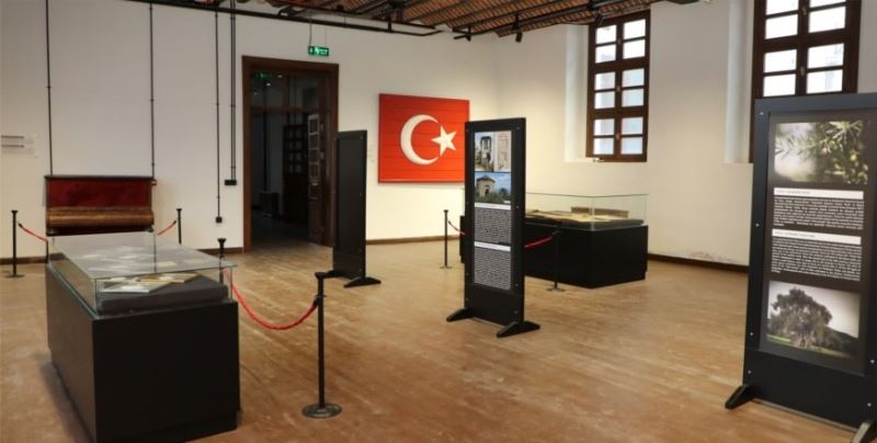 CUMHURİYET KADINLARININ İSMİ TAŞ MEKTEP AKADEMİ’DE YAŞATILACAK