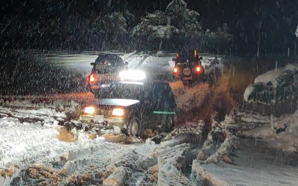 BURDUR EŞELER DAĞI.. KARDA OFF-ROAD YAPIP EĞLENDİLER