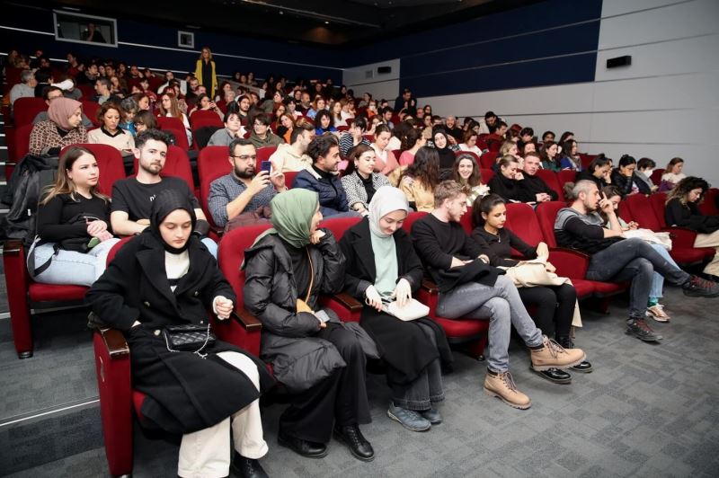 “Başka Sinema Rota: Bursa”  ile film şöleni başladı