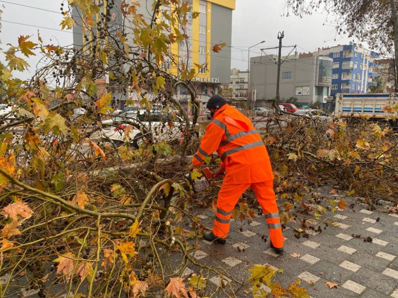 Büyükşehir’den olumsuzluklara hızlı müdahale