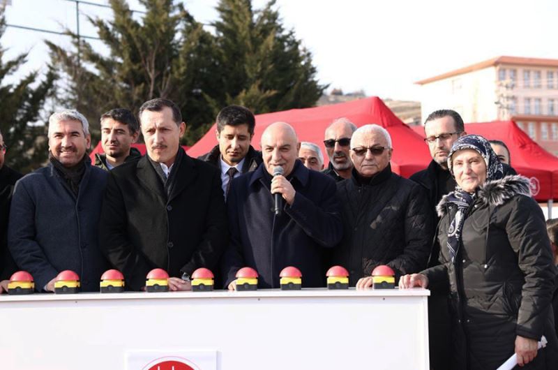 Keçiören Hisar Mahallesi Kapalı Spor Salonu’nun temelleri atıldı