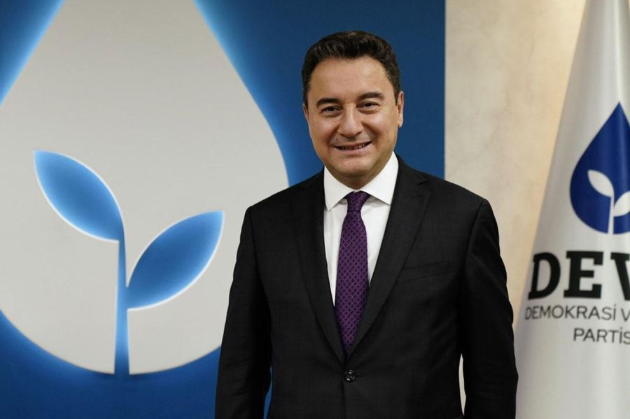 BABACAN.. ‘HEM RAHAT SEÇİLİRİM HEM DE EN İYİ ŞEKİLDE YÖNETİRİM’ 