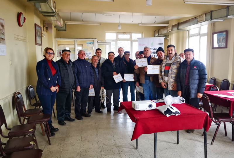 GÜNDÜZLER ÜRETİCİSİNE TARIMSAL ÜRETİMDE TAHMİN VE ERKEN UYARI SİSTEMLERİ TANITILDI