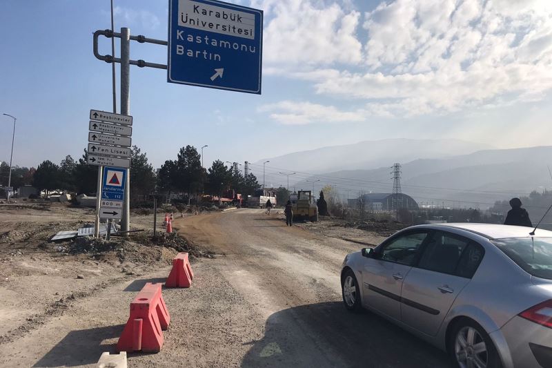 Balıklar Kayası Battı Çıktı Kavşak Kastamonu İstikameti Servis Yolu Açıldı