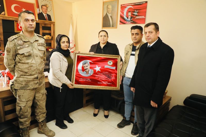 Şehadetinin Yıldönümünde Şehit Güvenlik Korucusu Hasan Caner’in Eşi Zeynep Caner’e Ziyaret