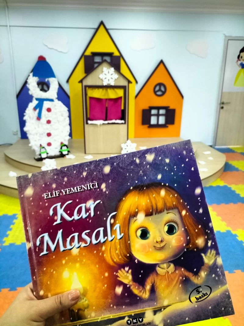 BAĞCILAR’DA MİNİKLER KIŞA “HOŞ GELDİN” DEDİ