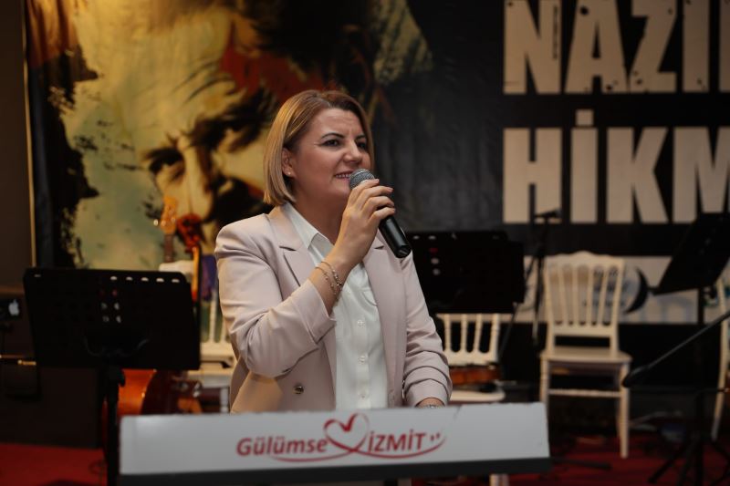 HERKES UNUTUR ‘İZMİT UNUTMAZ’