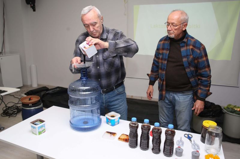 Bokaşi kompostu yapımını öğrendiler