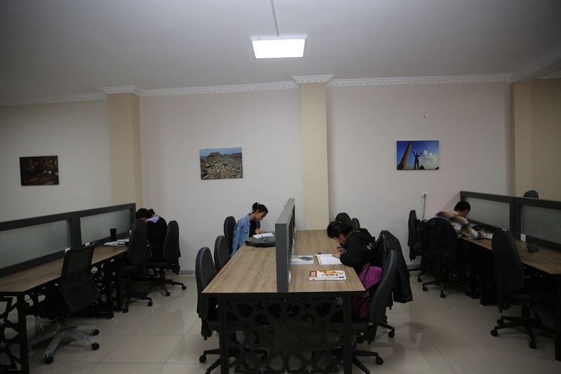Kızıltepe Gençlik Merkezi Gençlerin Hizmetinde