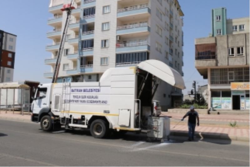 BELEDİYE TEMİZLİKTEN TAVİZ VERMİYOR