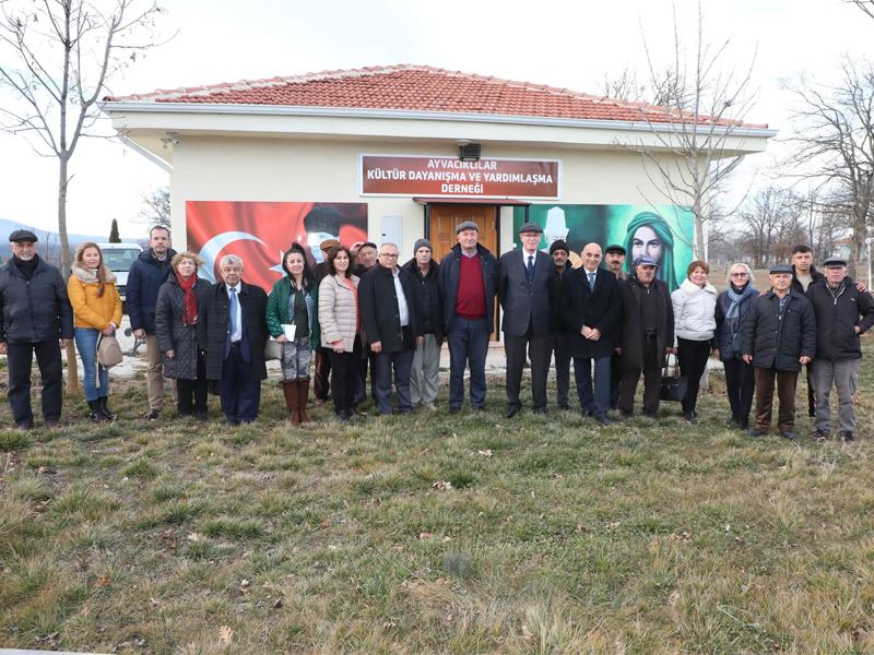 BAŞKAN KURT KIRSAL MAHALLELERİ GEZİYOR