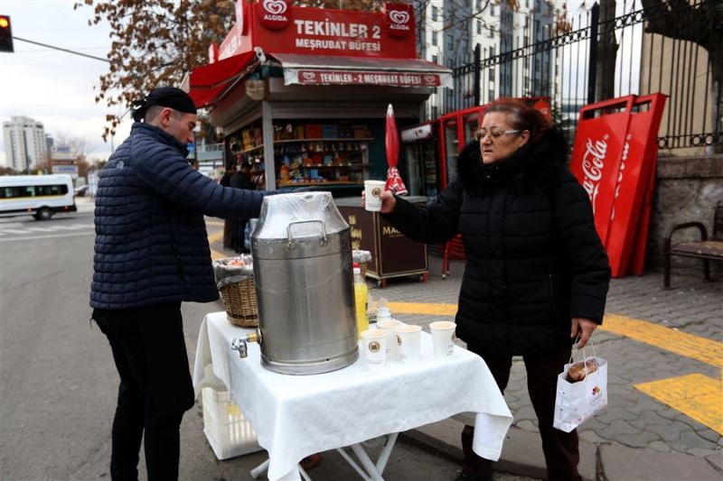 Yenimahalle’den Vatandaşa Çorba İkramı