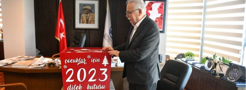 Başkan Gökhan Yeni Yıl Dilek Kutusunu Açtı
