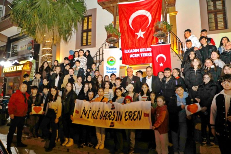 “ŞEHTİLERİMİZE SAYGI” GECESİ DUYGU DOLU ANLAR YAŞATTI