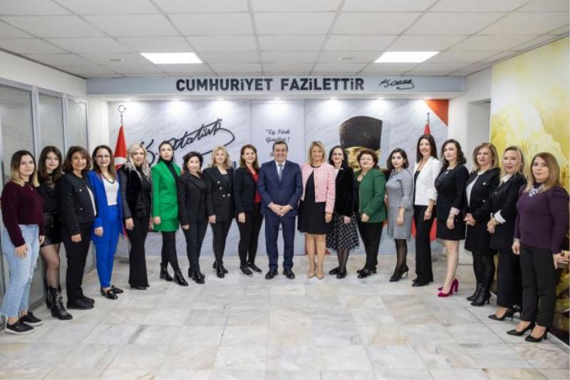 Anadolu Kadınları Sahaya Çıkıyor