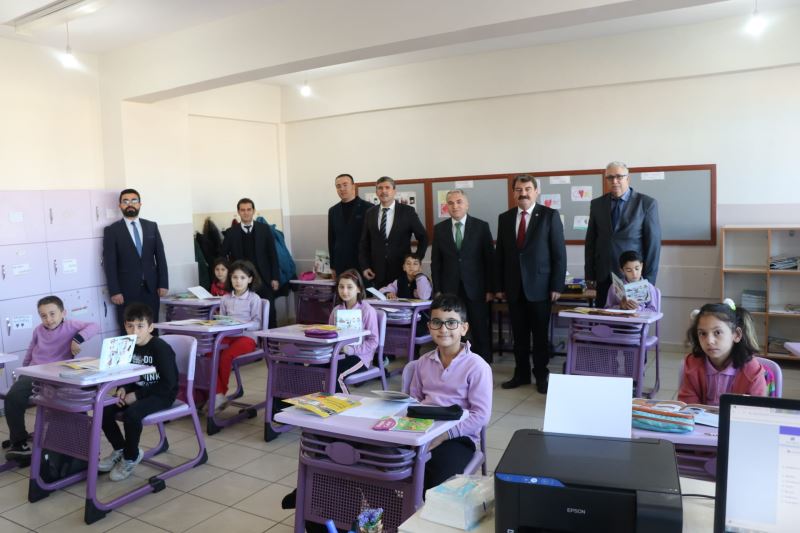 Öğrencilerimizin karne sevincini paylaşıyoruz