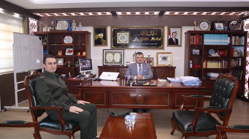 Askerlik Şubesi Başkanımız Asteğmen Feyyaz Özeler’den Belediye Başkanımız Serkan Koyuncu’ya Ziyaret