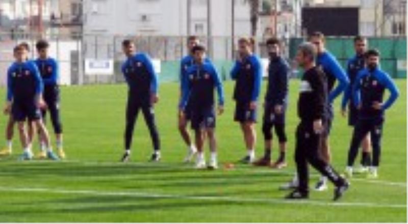 Kepez Efeler’den 3 puan hesaplıyor