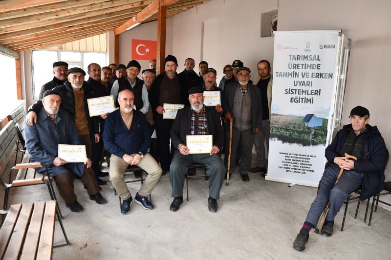 ÜRETİCİLERE TARIMSAL ÜRETİMDE TAHMİN VE ERKEN UYARI SİSTEMLERİ TANITILDI