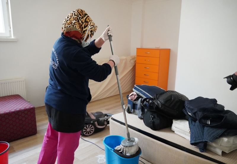 Keçiören Belediyesinden öğrenci evlerine temizlik hizmeti