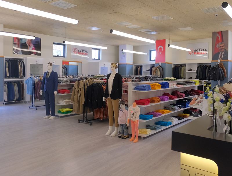 Sosyal Sevgi Mağazası ve Sosyal Market yüzleri güldürdü