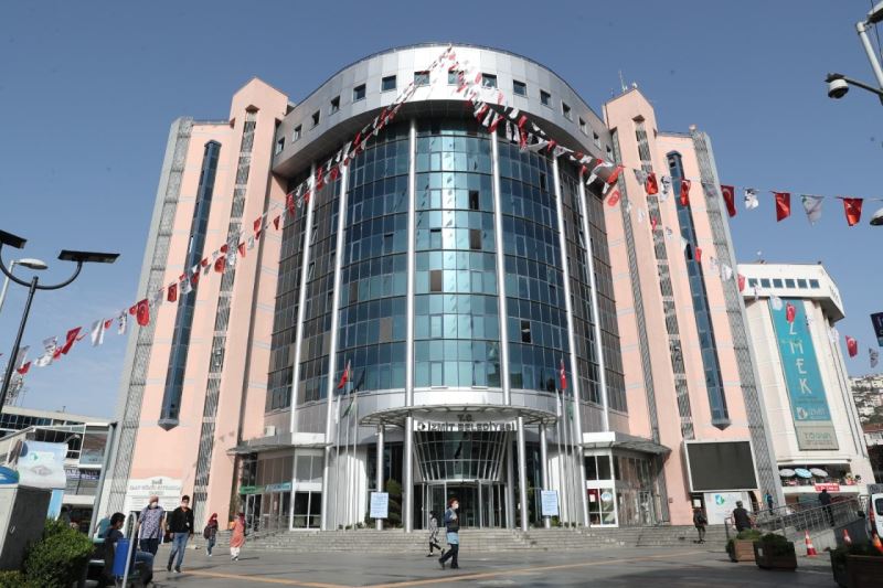 İZMİT BELEDİYESİNİN KÜÇÜKBAŞ HİBE PROGRAMI ŞAP HASTALIĞI NEDENİYLE ERTELENDİ