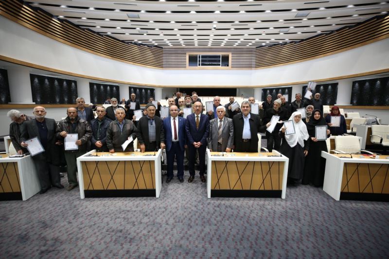 MERAM’DA İKİ MAHALLEDE DAHA TAPU SEVİNCİ