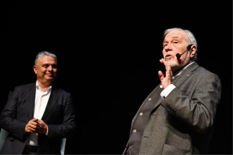 Prof. Dr. Ortaylı, Muratpaşa’da yabancılara mülk satışını eleştirdi