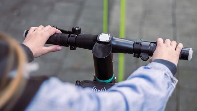 SCOOTERLAR İÇİN YENİ DÜZENLEMELER YOLDA.. DÜNYADA İLK OLACAK