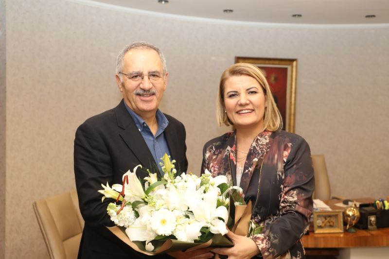 DUAYEN GAZETECİ SAYGI ÖZTÜRK LEYLA ATAKAN’I VE BAŞKAN HÜRRİYET’İ ANLATTI