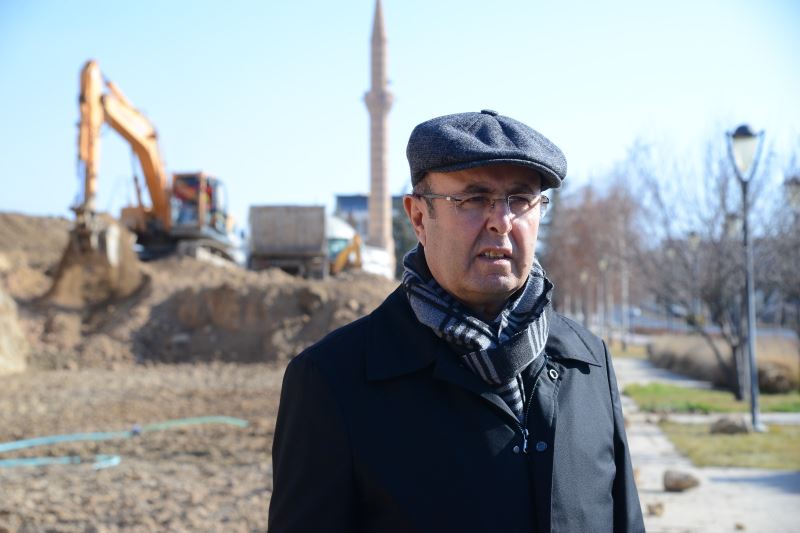BAŞKANIMIZ EKİCİOĞLU, MEHMET ÇAVUŞ CESARETTEPE KAHRAMANLIK PARKI ÇALIŞMALARINI İNCELEDİ