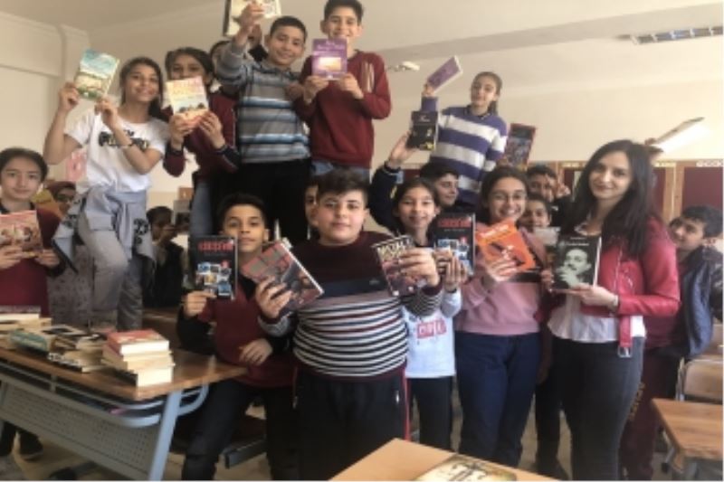 GELECEĞE BİR IŞIK YAKMAYA VAR MISINIZ?