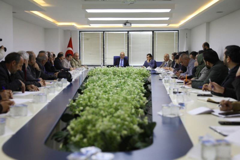 İPEKYOLU’NDA 2023’ÜN İLK MUHTARLAR TOPLANTISI GERÇEKLEŞTİRİLDİ