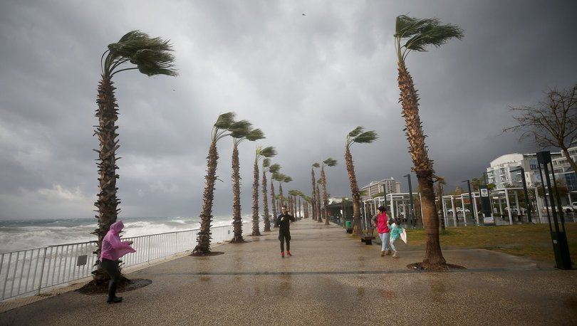 METEOROLOJİ UYARDI.. YAĞIŞLAR GELİYOR, SAĞANAK VE KAR ETKİLİ OLACAK