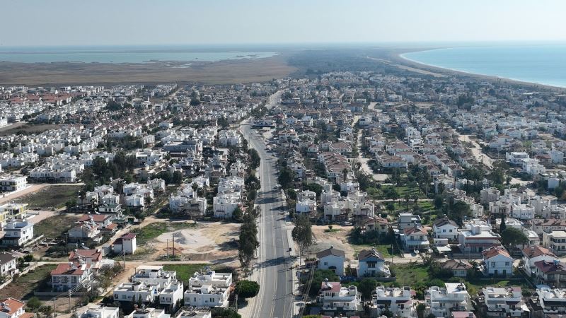 Mersin Büyükşehir, Taşucu Mahallesi’nde Önemli Yolları Yeni Yüzüne Kavuşturdu