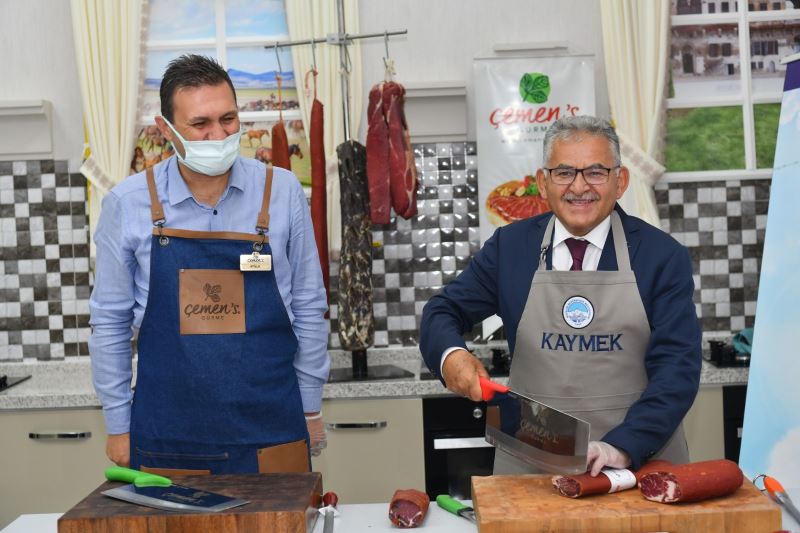 Büyükşehir’den Yeniden ‘Pastırma Doğrama ve Sunum Teknikleri Kursu’