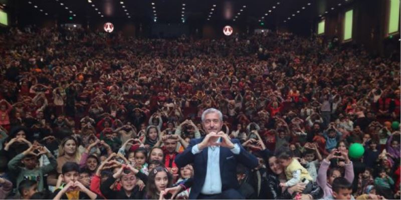 Çocuk Şenliğine Yoğun İlgi