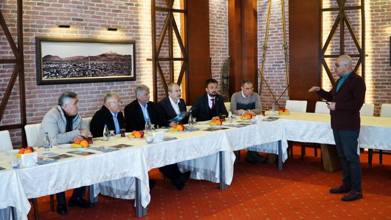 Başkan Büyükkılıç, Bakan Yardımcısı Alpaslan’ı Türkiye’nin İncisi Erciyes’te Ağırladı