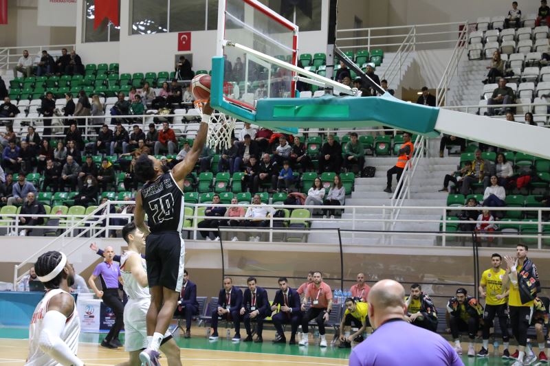 MSK Basketbol Takımı, Bornova Belediyesi Karşıyaka’yı 72-82 Skorla Yendi
