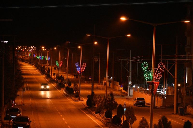 Başkan Şahin, Kent Estetiği Çalışmaları ile İscehisar Işıl Işıl Oldu