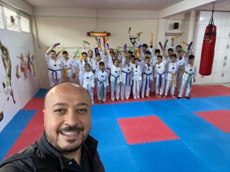 KÜÇÜK SPORCULARIMIZIN KUŞAK HEYECANI