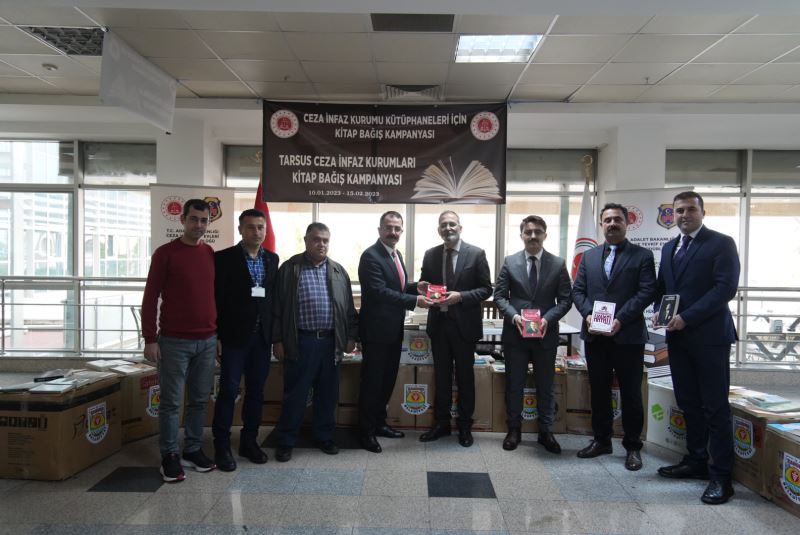TARSUS BELEDİYESİ’NDEN CEZAEVİ KÜTÜPHANELERİ İÇİN 2 BİN 500 ADET KİTAP BAĞIŞLANDI