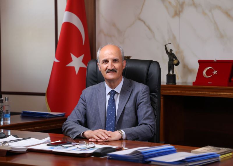 BAŞKAN OKAY’IN ÜÇ AYLAR MESAJI