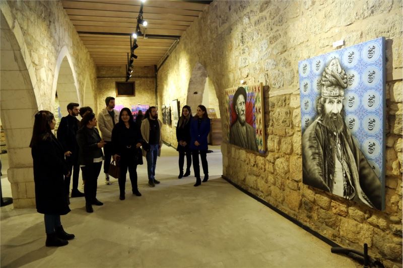 AKDENİZ SANAT GALERİSİ ZİYARETÇİ AKININA UĞRUYOR