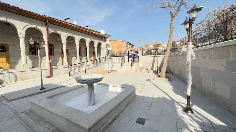 TARİHİ MEDRESE KÜLTÜREL VE SANATSAL FAALİYETLERDE KULLANILMAK ÜZERE YENİLENDİ