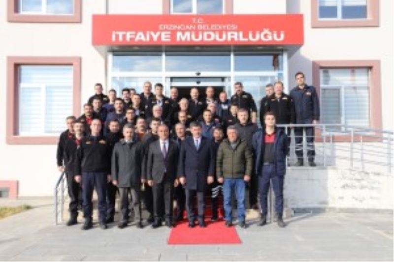 Belediye Başkanımız Sayın Bekir Aksun İtfaiye Müdürlüğü çalışanları ile bir araya geldi.