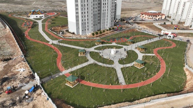 Büyükşehir Belediyesi Daha Yeşil Bir Mardin İçin Özveri ile Çalışıyor